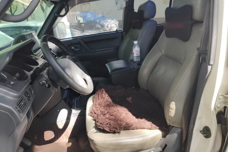 Used Leopaard Heijingang 2009 2.4L Manual 4x4 Left Front Seat