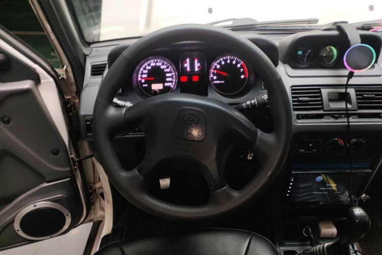 Used Leopaard Heijingang 2009 2.4L Manual Two-Wheel Drive Steering Wheel