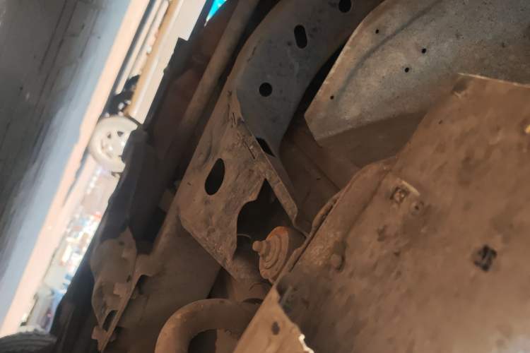 Used Leopaard Heijingang  Chassis Front Left