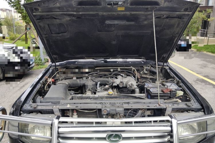 Used Leopaard Heijingang 2013 2.2L Manual 4x4 Standard Edition Engine Bay