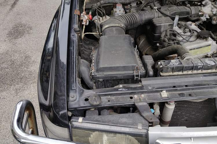 Used Leopaard Heijingang 2013 2.2L Manual 4x4 Standard Edition Engine Bay Right