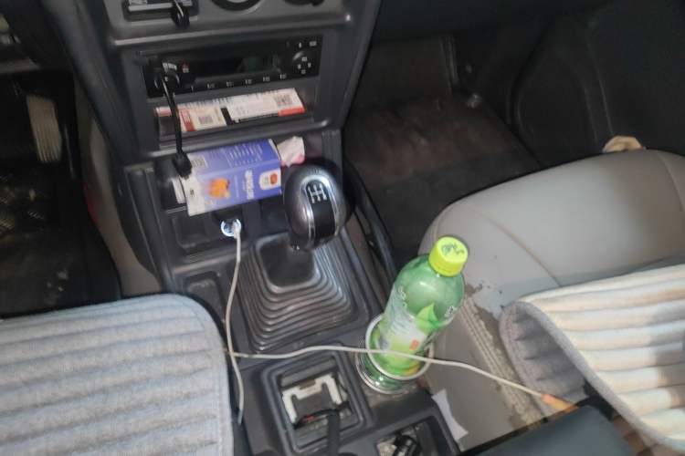 Used Leopaard Heijingang 2013 2.2L Manual Two-Wheel Drive Standard Version Gear Lever