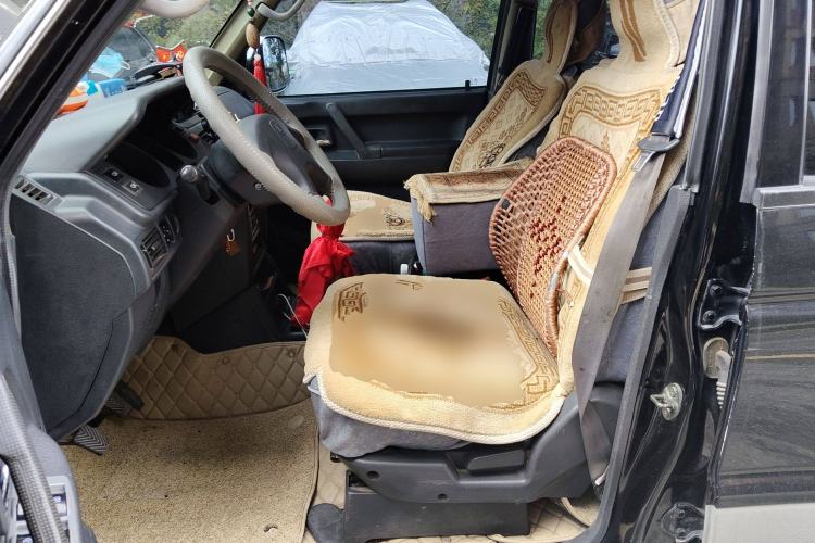 Used Leopaard Heijingang 2013 2.2L Manual 4x4 Standard Edition Left Front Seat
