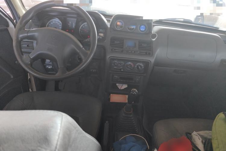 Used Leopaard Heijingang 2013 2.2L Manual Two-Wheel Drive Standard Version Center Console