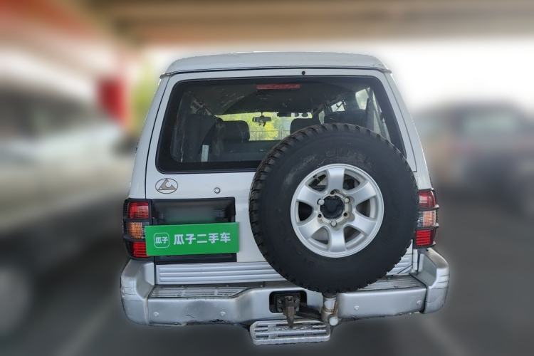Used Leopaard Heijingang 2013 2.2L Manual Two-Wheel Drive Standard Version Rear