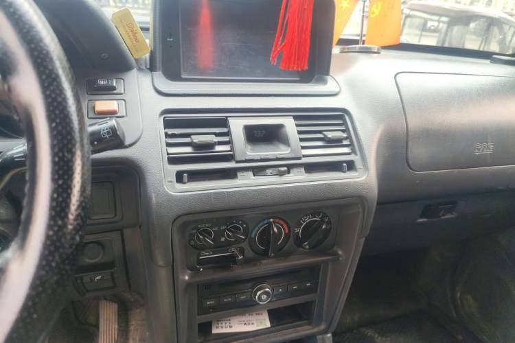 Used Leopaard Heijingang 2013 2.2L Manual 4x4 Standard Edition Audio And AC Panel
