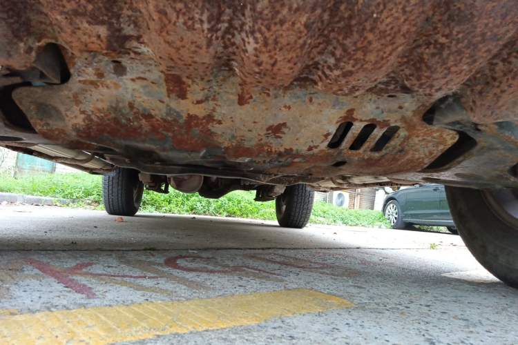 Used Leopaard Heijingang 2013 2.2L Manual Two-Wheel Drive Standard Version Chassis Front