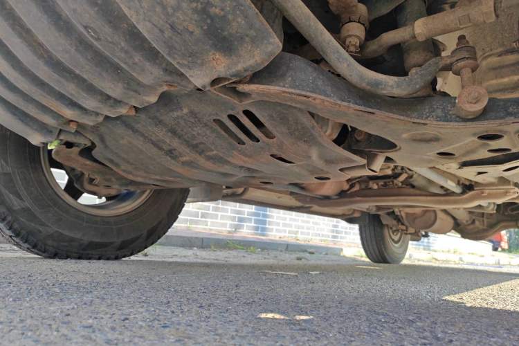 Used Leopaard Heijingang 2013 2.2L Manual Two-Wheel Drive Standard Version Chassis Front Left