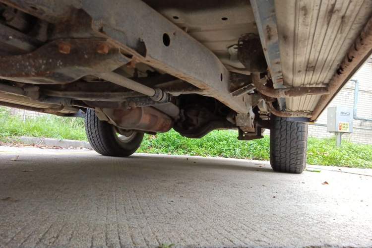 Used Leopaard Heijingang 2013 2.2L Manual Two-Wheel Drive Standard Version Chassis Front Left