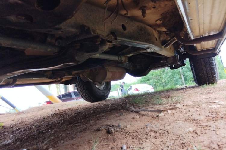 Used Leopaard Heijingang 2013 2.2L Manual Two-Wheel Drive Standard Version Chassis Front Left