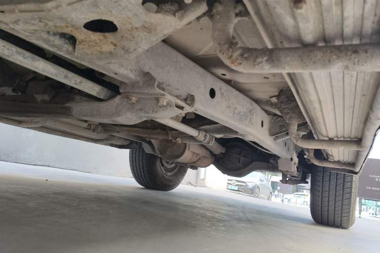 Used Leopaard Heijingang 2013 2.2L Manual 4x4 Standard Edition Chassis Front Left