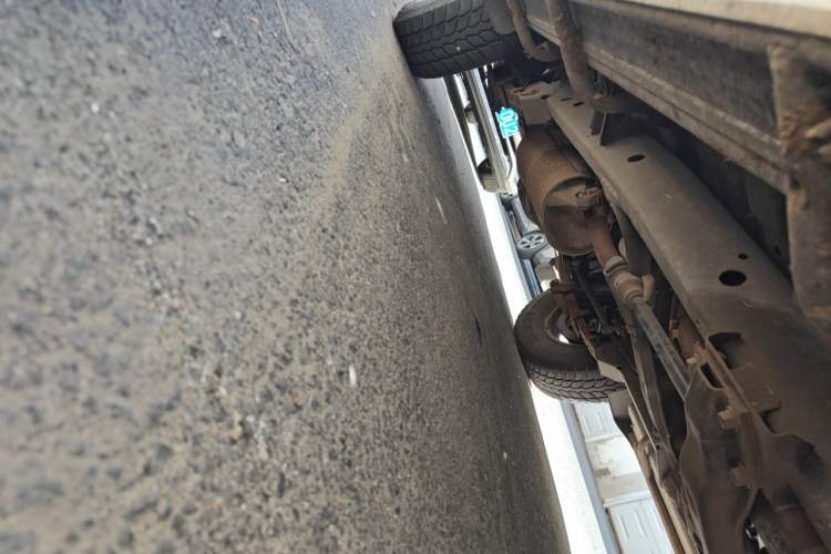 Used Leopaard Heijingang 2013 2.2L Manual 4x4 Standard Edition Chassis Front Right