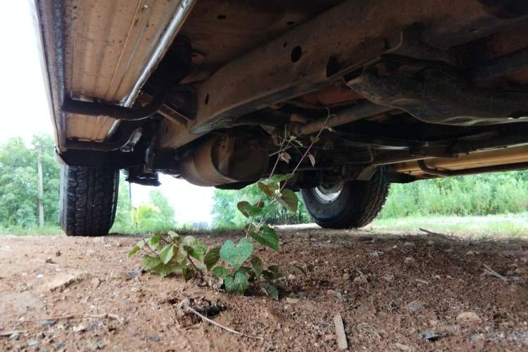 Used Leopaard Heijingang 2013 2.2L Manual Two-Wheel Drive Standard Version Chassis Front Right