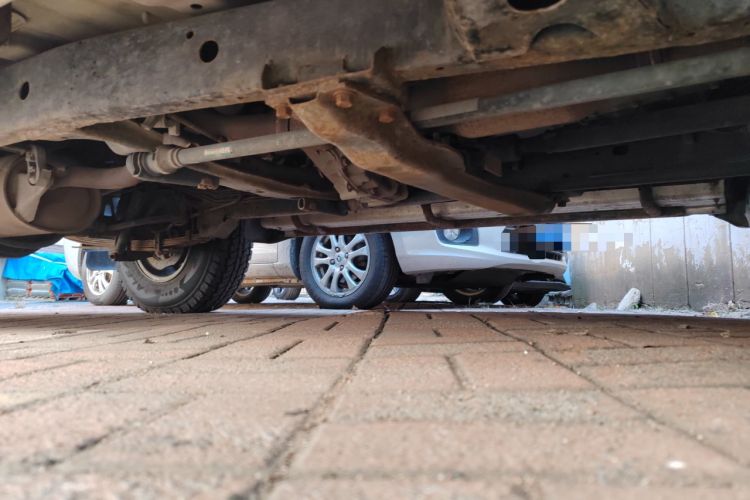 Used Leopaard Heijingang 2013 2.2L Manual 4x4 Standard Edition Chassis Front Right