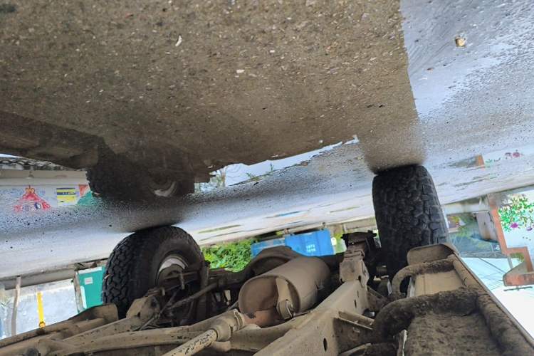 Used Leopaard Heijingang 2013 2.2L Manual 4x4 Standard Edition Chassis Front Right