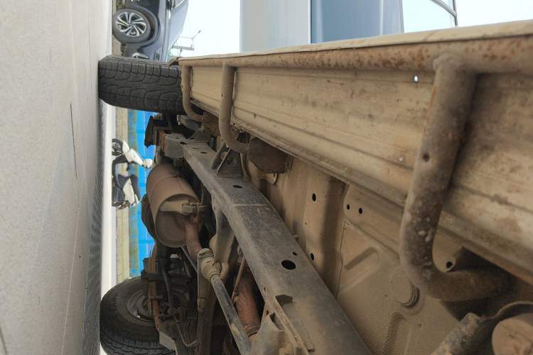 Used Leopaard Heijingang 2013 2.2L Manual 4x4 Standard Edition Chassis Front Right