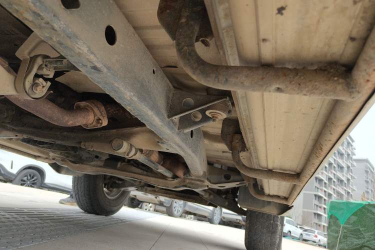 Used Leopaard Heijingang 2013 2.2L Manual 4x4 Standard Edition Chassis Rear Right