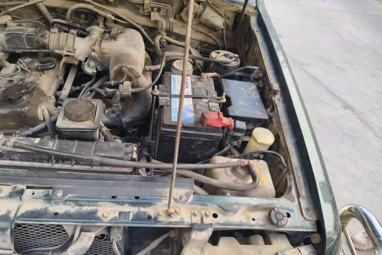 Used Leopaard Heijingang 2013 2.2L Manual 4x4 Standard Edition Engine Bay Left