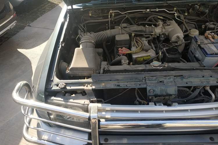 Used Leopaard Heijingang 2013 2.2L Manual 4x4 Standard Edition Engine Bay Right