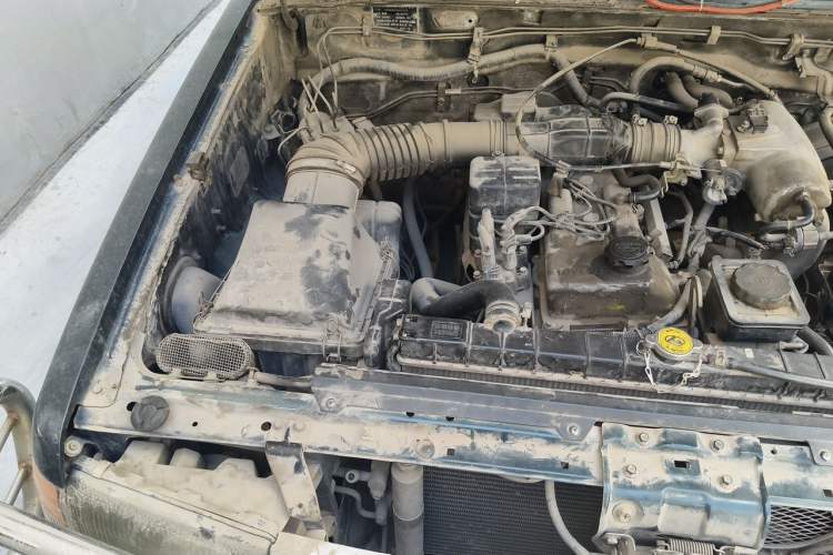Used Leopaard Heijingang 2013 2.2L Manual 4x4 Standard Edition Engine Bay Right