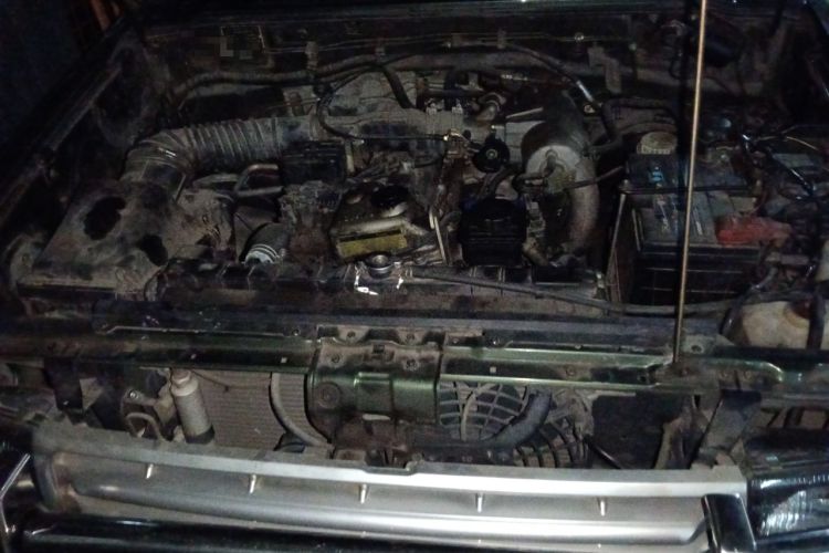 Used Leopaard Heijingang 2013 2.2L Manual Two-Wheel Drive Standard Version Engine Bay