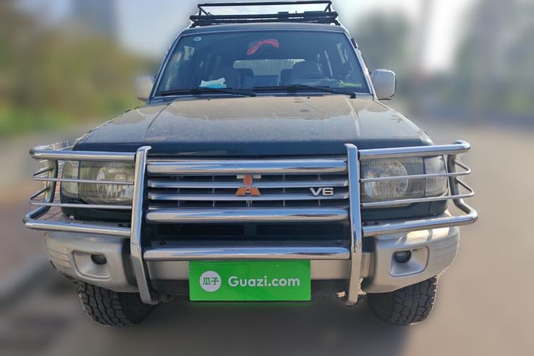 Used Leopaard Heijingang 2013 2.2L Manual Two-Wheel Drive Standard Version Front