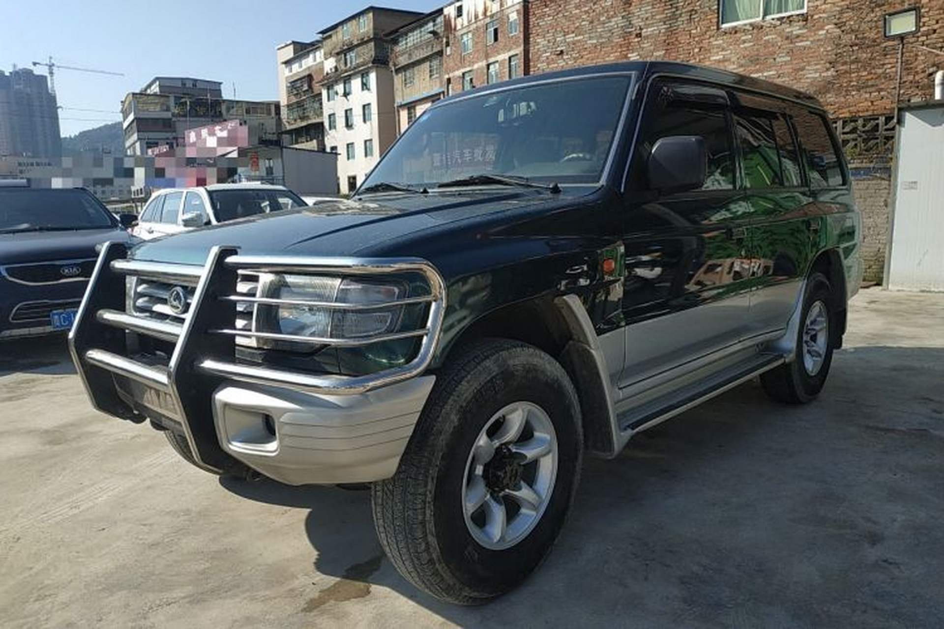 Used Leopaard Heijingang 2013 2.2L Manual Two-Wheel Drive Standard Version Front Left 45 Deg