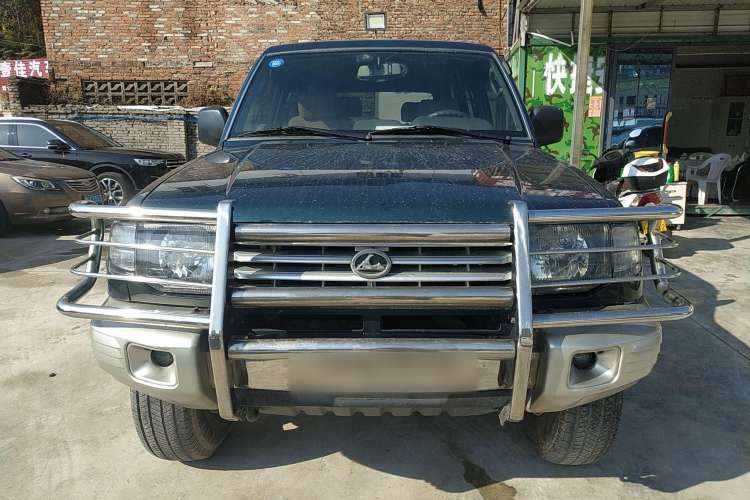 Used Leopaard Heijingang 2013 2.2L Manual Two-Wheel Drive Standard Version Front