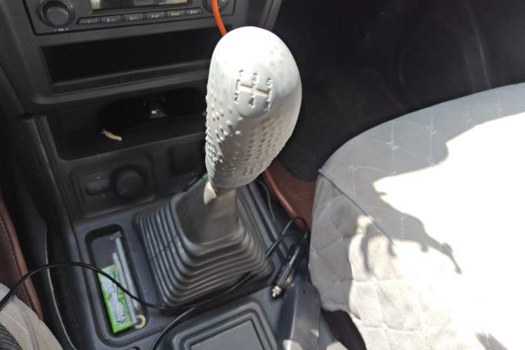Used Leopaard Heijingang 2013 2.2L Manual 4x4 Standard Edition Gear Lever