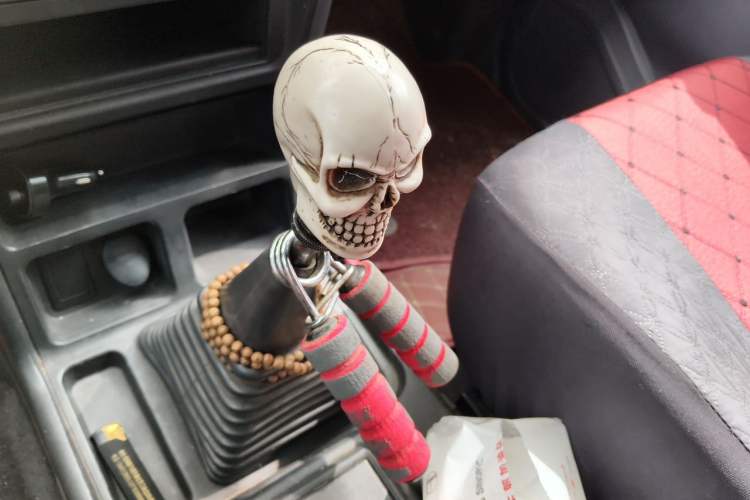 Used Leopaard Heijingang 2013 2.2L Manual Two-Wheel Drive Standard Version Gear Lever