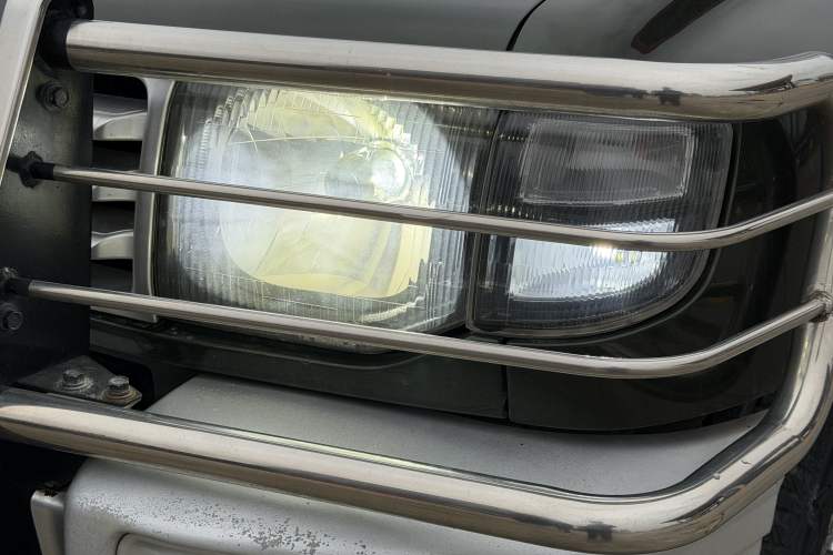 Used Leopaard Heijingang 2013 2.2L Manual Two-Wheel Drive Standard Version Left Front Headlight