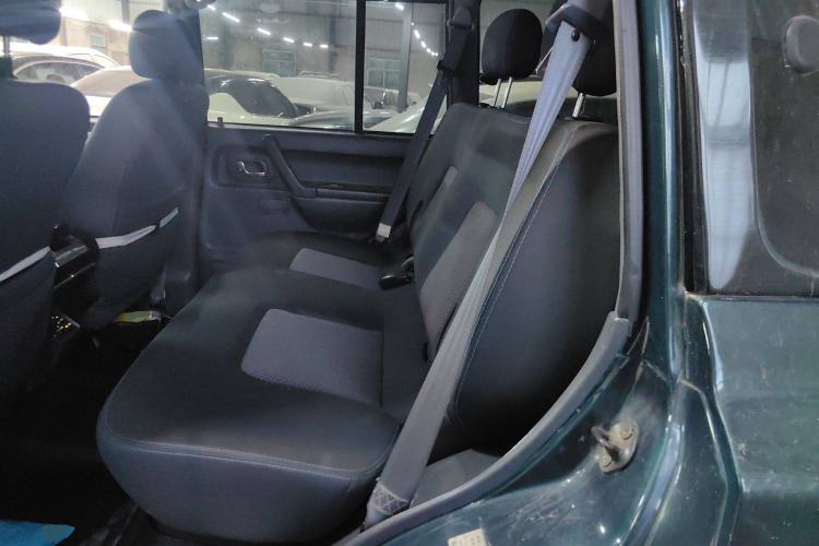 Used Leopaard Heijingang 2013 2.2L Manual 4x4 Standard Edition Left Rear Seat