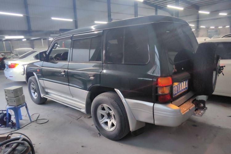 Used Leopaard Heijingang 2013 2.2L Manual 4x4 Standard Edition Left Side
