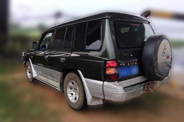 Used Leopaard Heijingang 2013 2.2L Manual Two-Wheel Drive Standard Version Rear Left 45 Deg