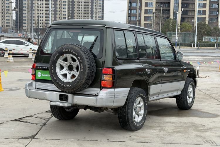 Used Leopaard Heijingang 2013 2.2L Manual Two-Wheel Drive Standard Version Rear Right 45 Deg