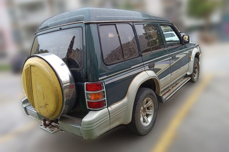 Used Leopaard Heijingang 2013 2.2L Manual Two-Wheel Drive Standard Version Rear Right 45 Deg