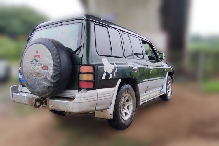 Used Leopaard Heijingang 2013 2.2L Manual Two-Wheel Drive Standard Version Rear Right 45 Deg