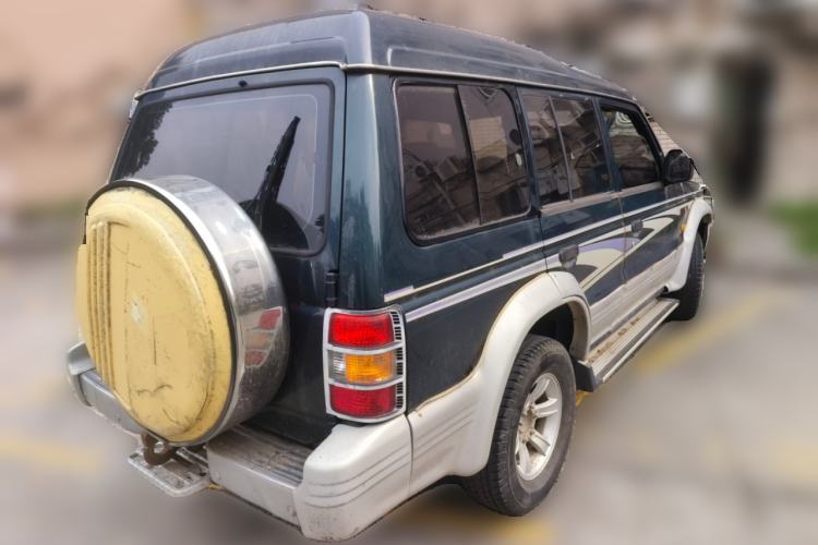 Used Leopaard Heijingang 2013 2.2L Manual Two-Wheel Drive Standard Version Rear Right 45 Deg