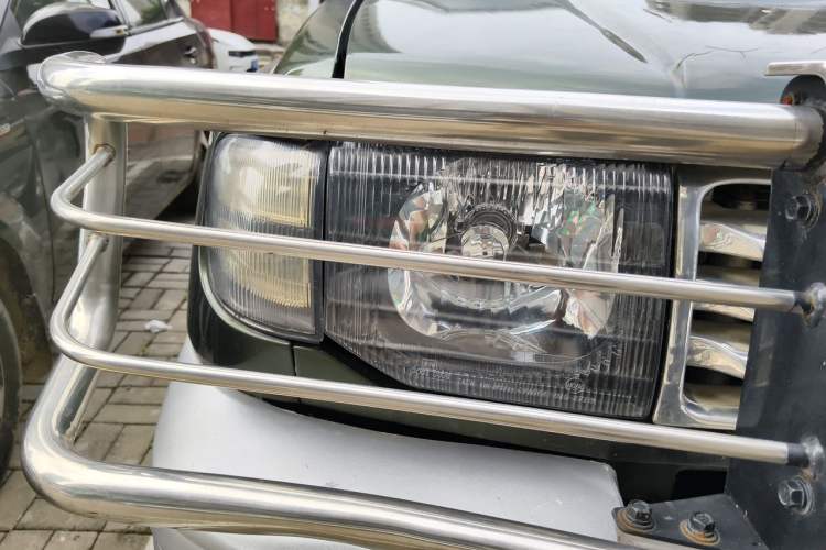 Used Leopaard Heijingang 2013 2.2L Manual Two-Wheel Drive Standard Version Right Front Headlight