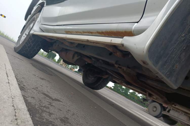 Used Leopaard Heijingang 2013 2.2L Manual Two-Wheel Drive Standard Version Right Side Sill
