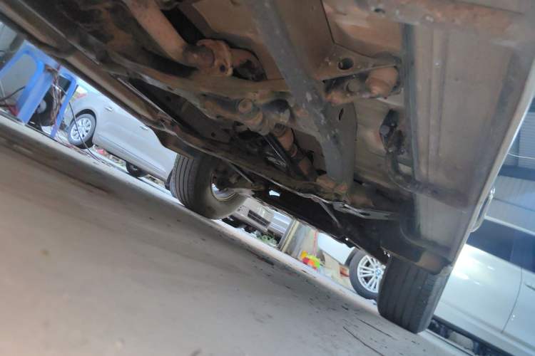 Used Leopaard Heijingang 2013 2.2L Manual 4x4 Standard Edition Right Side Sill
