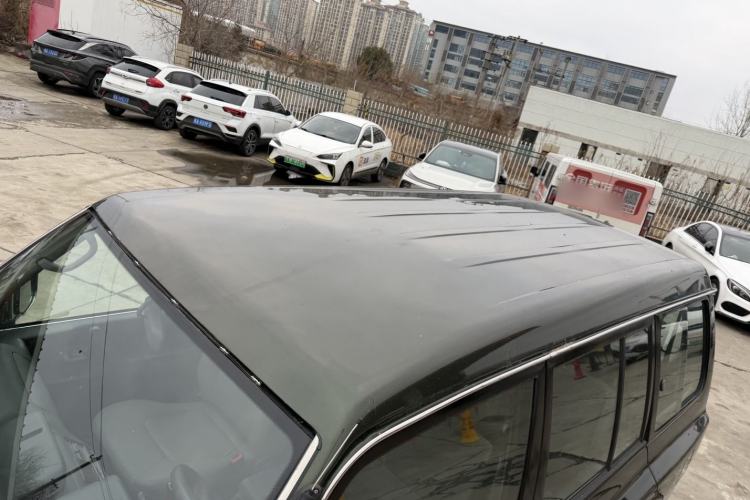 Used Leopaard Heijingang 2013 2.2L Manual Two-Wheel Drive Standard Version Roof