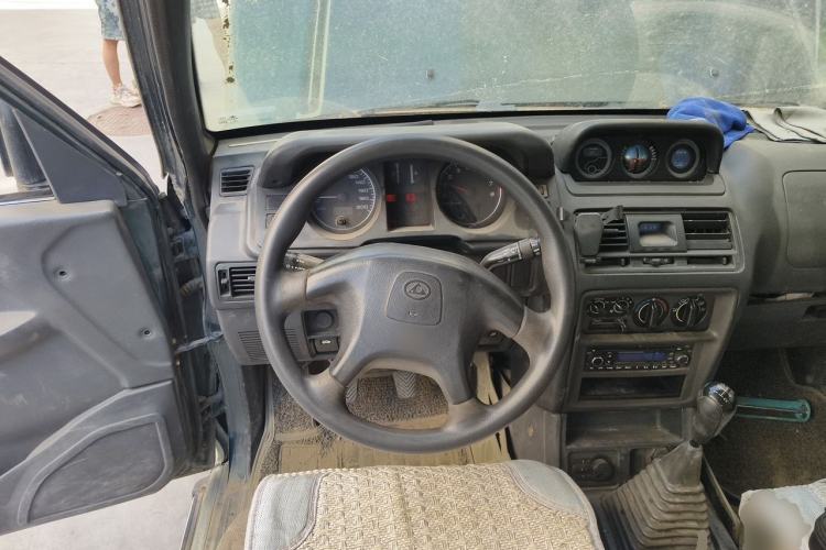 Used Leopaard Heijingang 2013 2.2L Manual 4x4 Standard Edition Steering Wheel