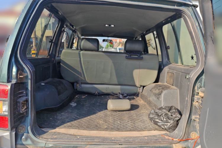 Used Leopaard Heijingang 2013 2.2L Manual Two-Wheel Drive Standard Version Trunk