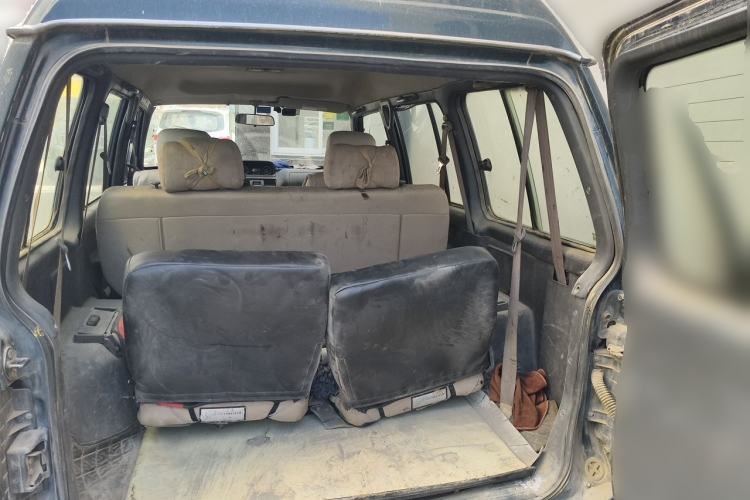 Used Leopaard Heijingang 2013 2.2L Manual 4x4 Standard Edition Trunk