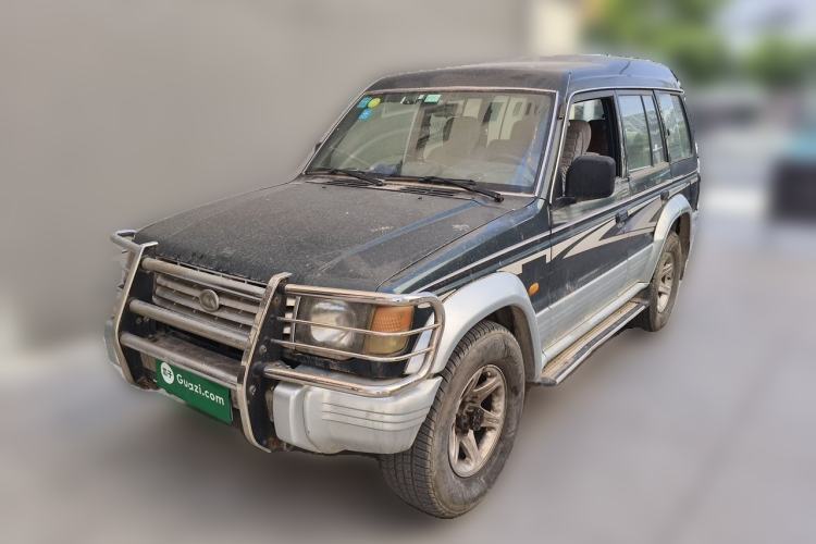 Used Leopaard Heijingang 2013 2.2L Manual 4x4 Standard Edition Guazi used car, China used car export, Used car for sale, Used  cars, Cheapest cars for sale