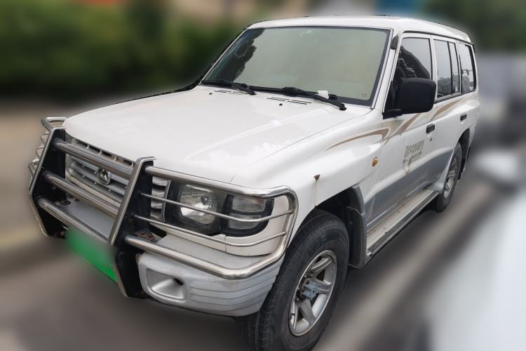 Used Leopaard Heijingang 2013 2.2L Manual Two-Wheel Drive Standard Version Guazi used car, China used car export, Used car for sale, Used  cars, Cheapest cars for sale
