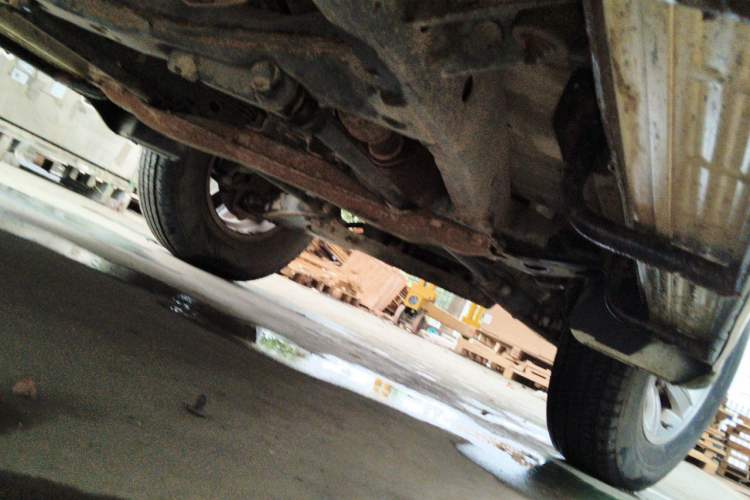 Used Leopaard Heijingang 2013 2.2L Manual Two-Wheel Drive Standard Version Chassis Front Right
