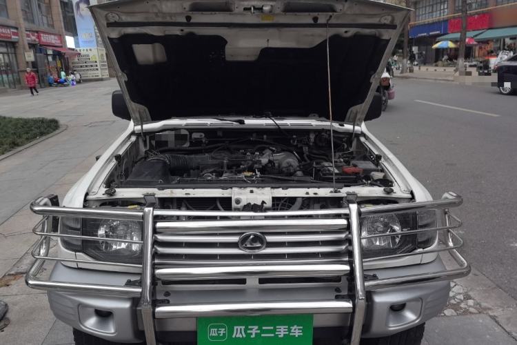 Used Leopaard Heijingang 2013 2.2L Manual Two-Wheel Drive Standard Version Engine Bay