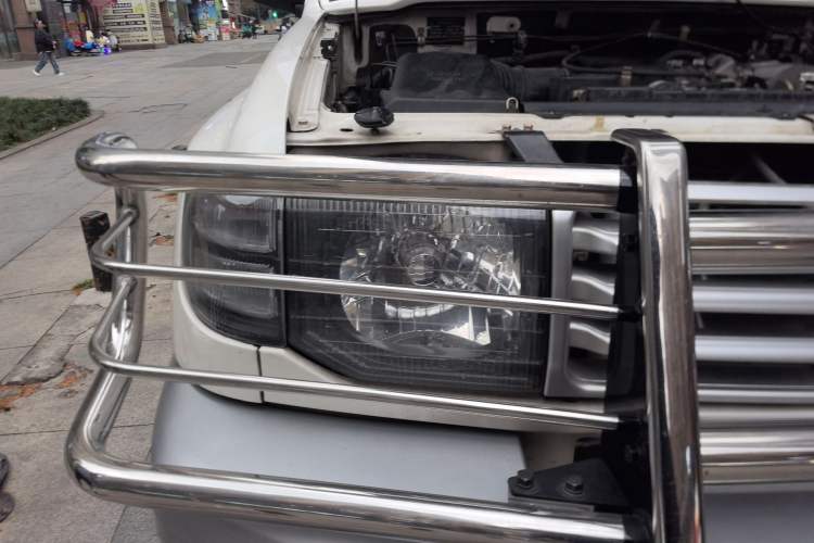 Used Leopaard Heijingang 2013 2.2L Manual Two-Wheel Drive Standard Version Exterior 6